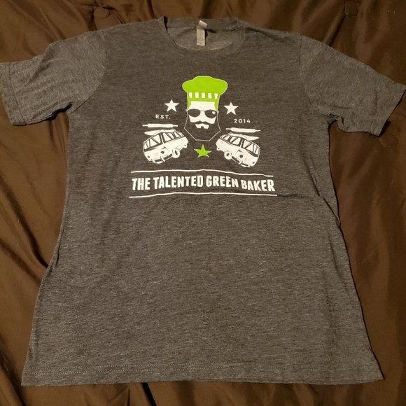 Shirt - Picture 1 of 2